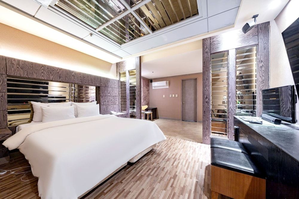 HOTEL ON Standard Room 3