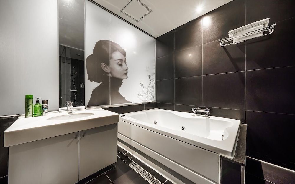 HOTEL ON Deluxe Room 6