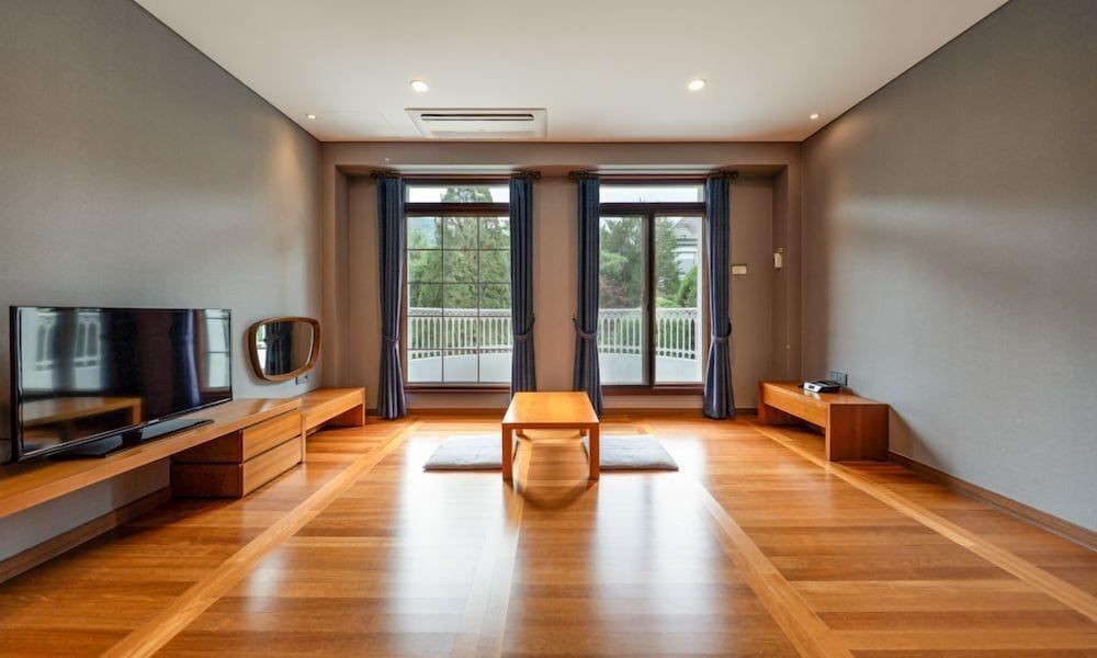 The Hill House Yangpyeong