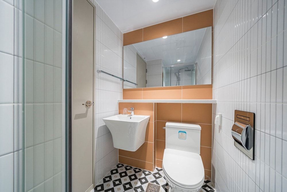 Sokcho Marie Vista Hotel [Breakfast for 2 PKG] [No Parking] City View Standard Family Twin 6