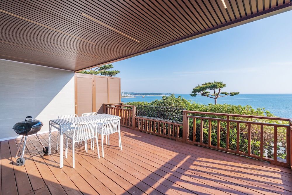 Ocean The Hill a double-decker type 30 Pyeong 4