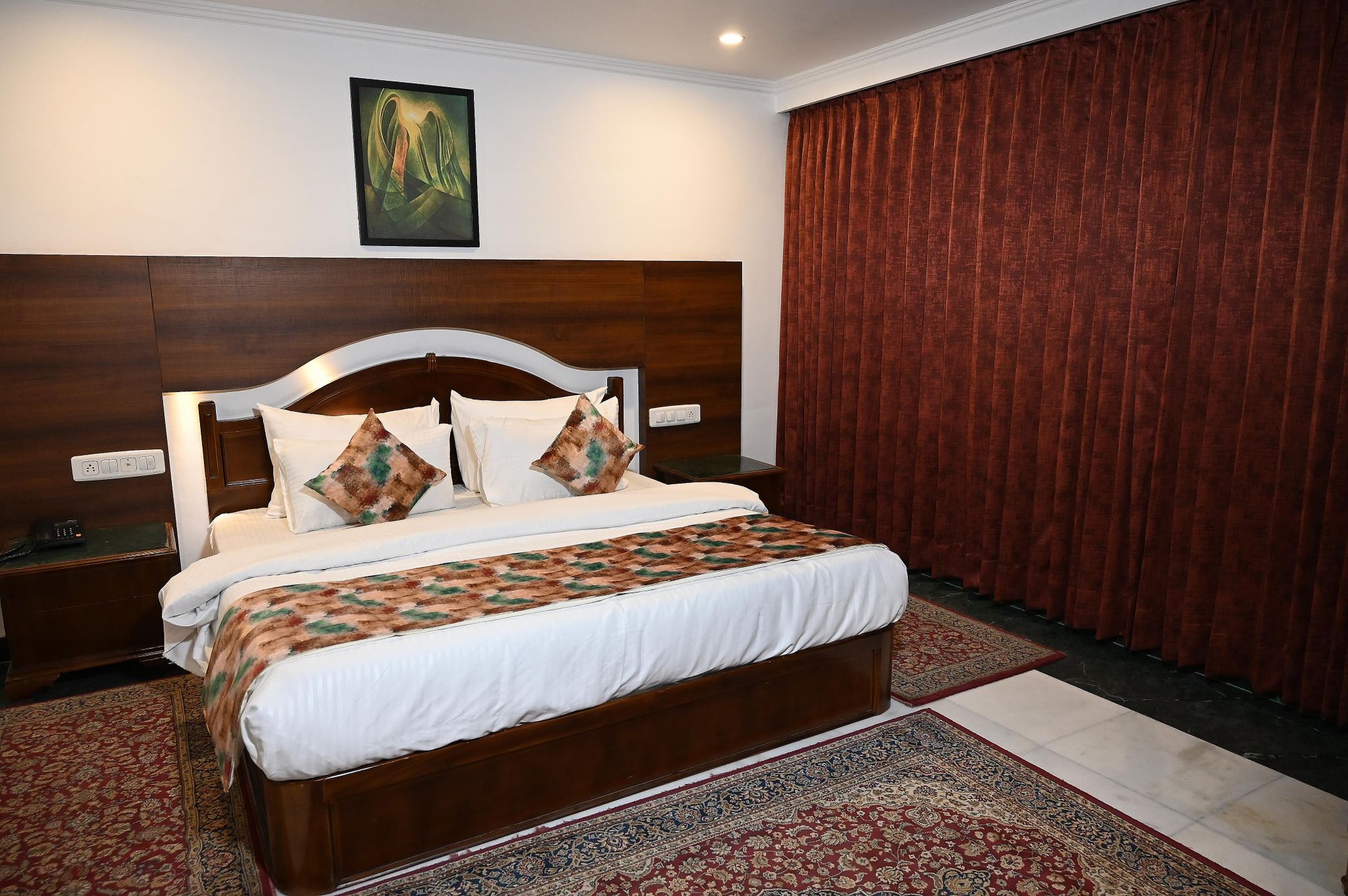 undefined Hotel Lawrence 5