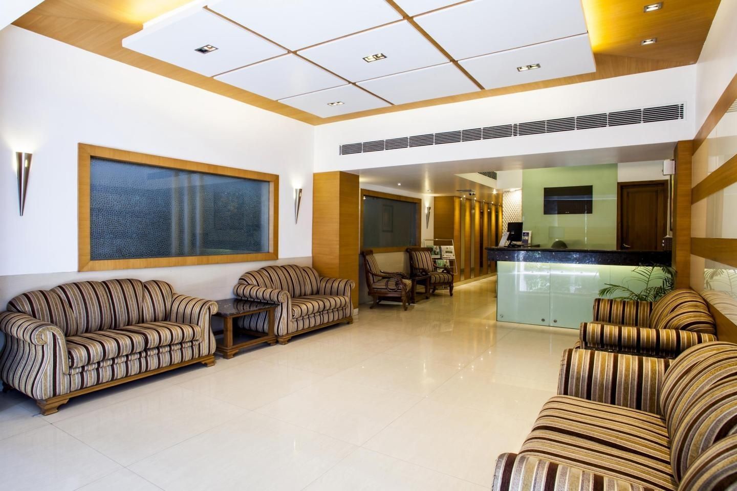 undefined Hotel Lawrence 3