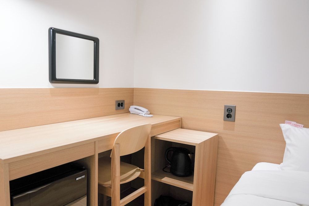 HOTEL CARPET Standard Room 3