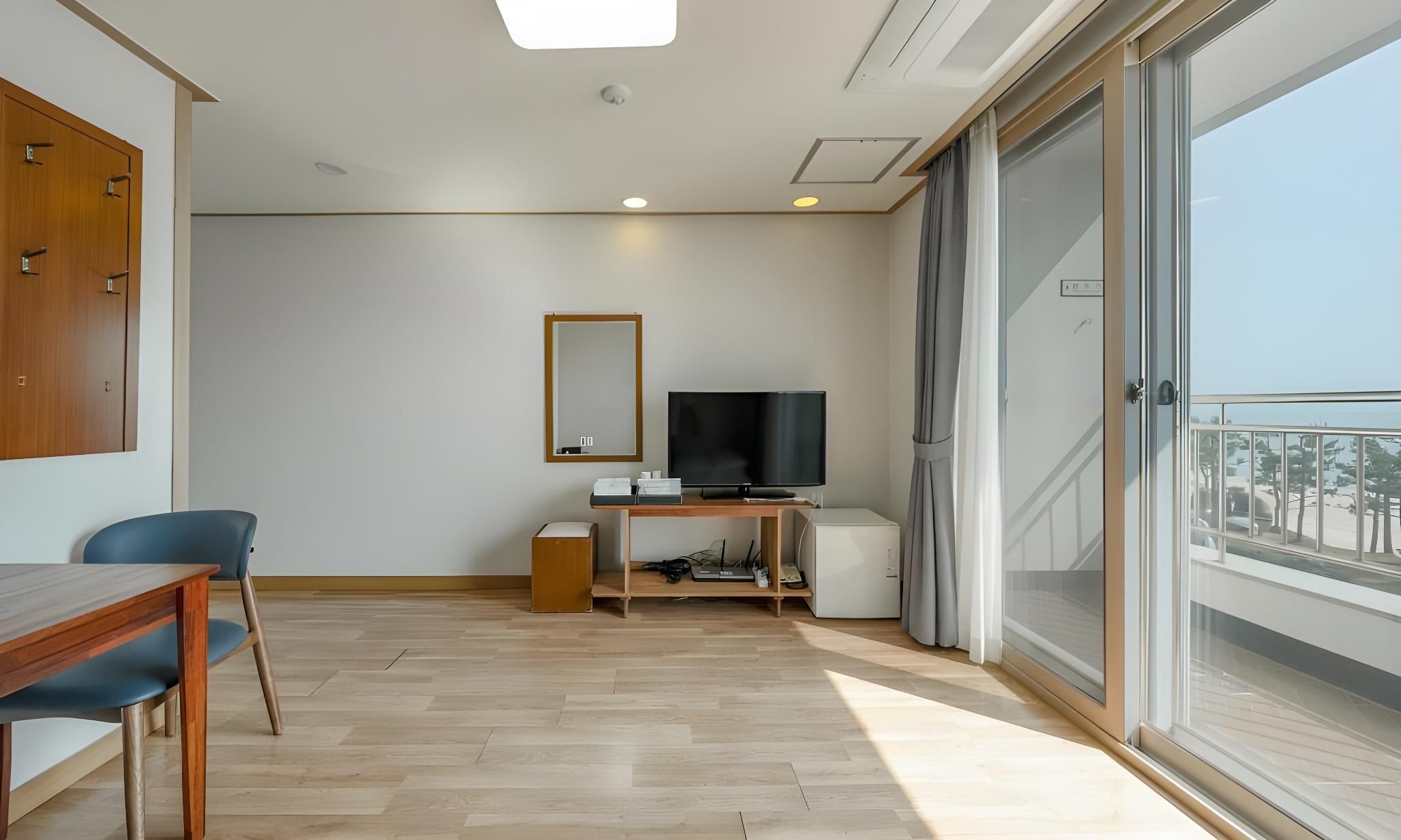 Daecheon Mud Beach Hotel Standard Ondol 6