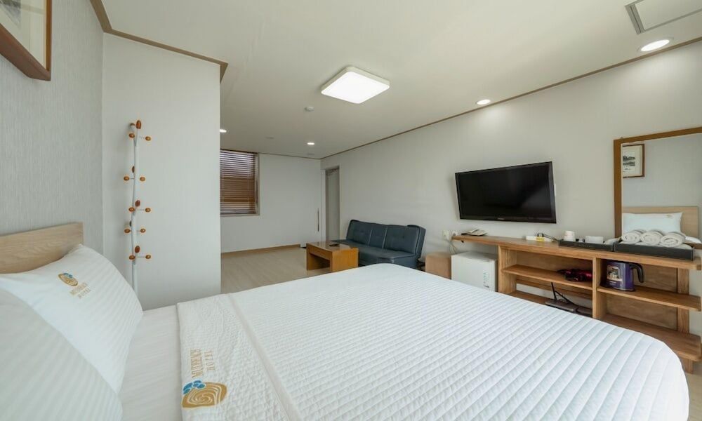 Daecheon Mud Beach Hotel Special Queen Two room Oceanview
