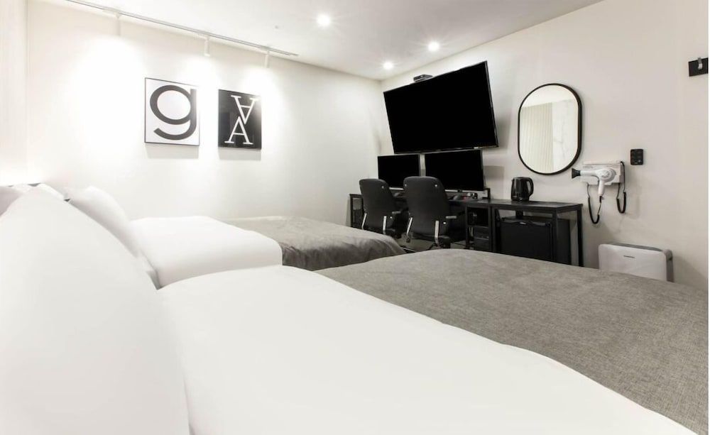 Hotel Arentz Deluxe Twin Room 16