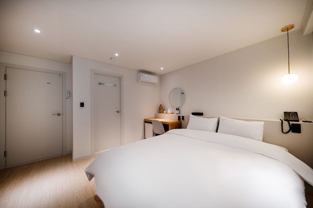 HOTEL SOHA Basic Double Room 10