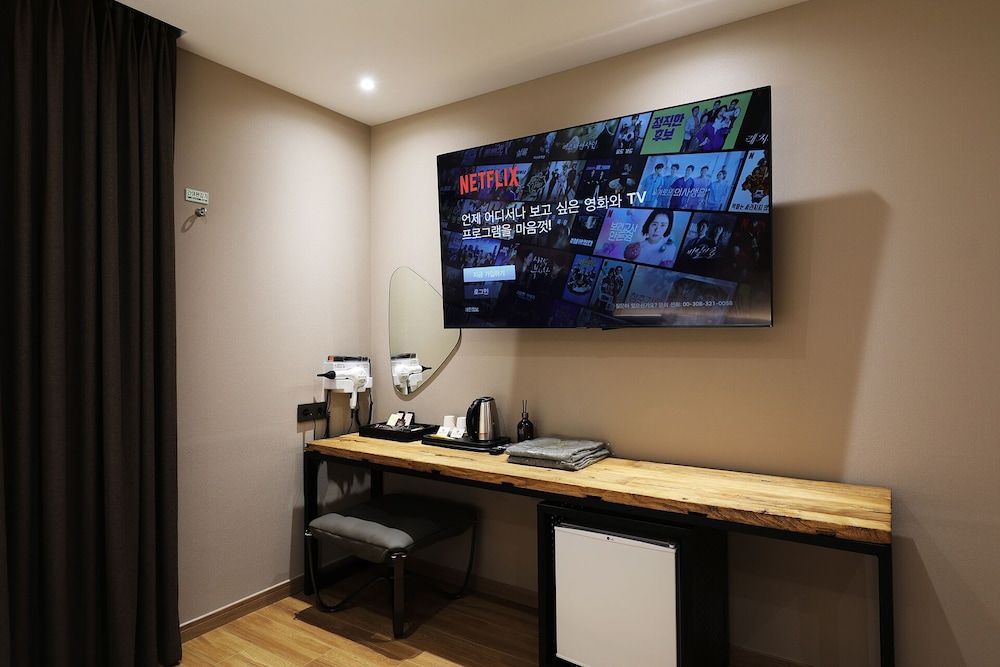 Gaeul Hotel Standard Double Room 44