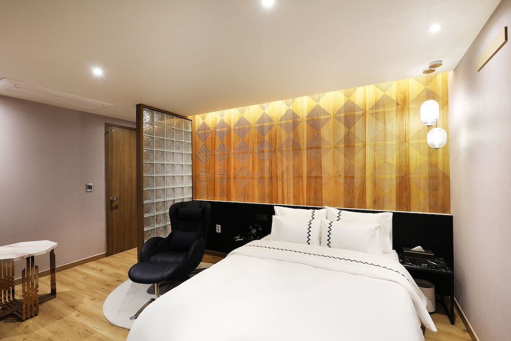 Gaeul Hotel Premium Suite 7