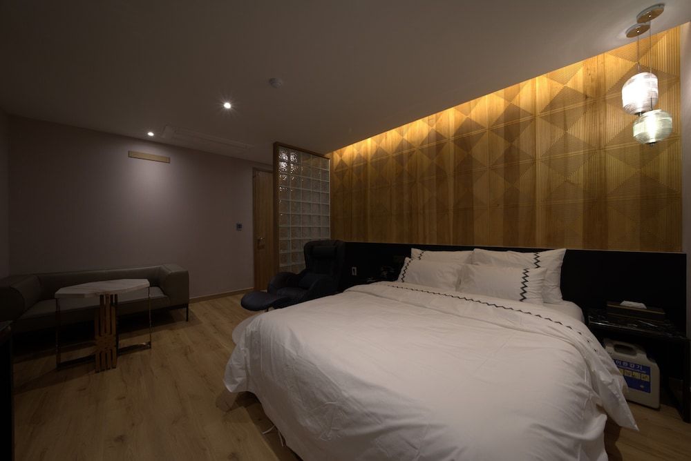 Gaeul Hotel Premium Suite 11