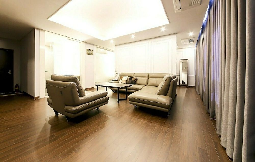 Time Square Hotel Royal Suite 5