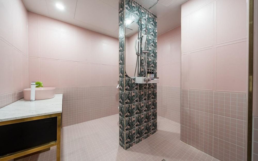 JANGYU ALMOND KIDS HOTEL Junior Room 6