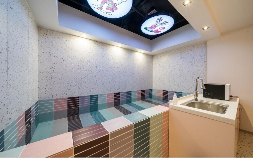 JANGYU ALMOND KIDS HOTEL Premier Room 3