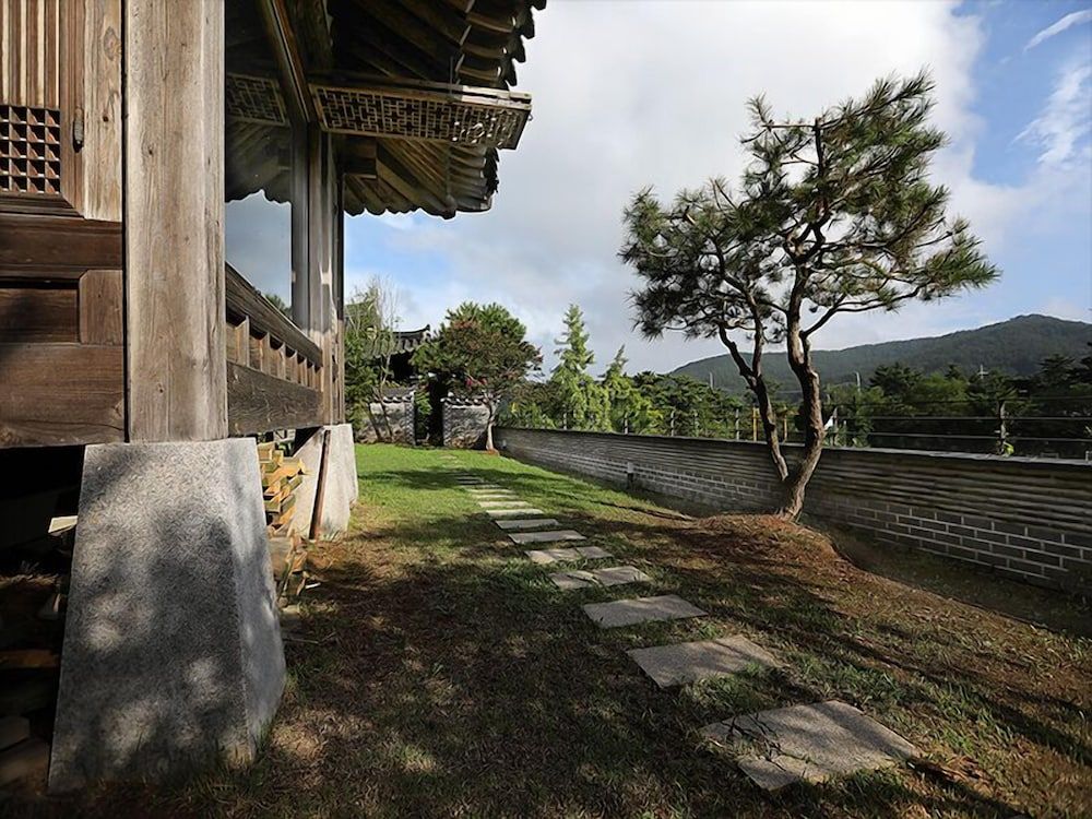 Hotelarrive taean tiann hanokbeachresort [Yun-seul]Traditional Hanok Two-bedroom Luxury Suite: Ocean View 3