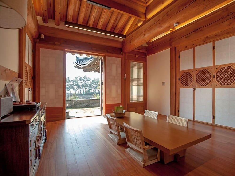 Hotelarrive taean tiann hanokbeachresort [Yun-seul]Traditional Hanok Two-bedroom Luxury Suite: Ocean View 5