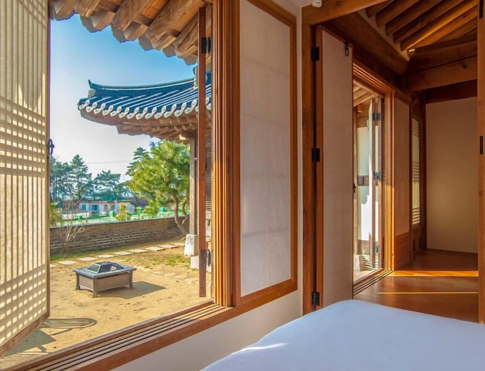 Hotelarrive taean tiann hanokbeachresort [Yun-seul]Traditional Hanok Two-bedroom Luxury Suite: Ocean View 7