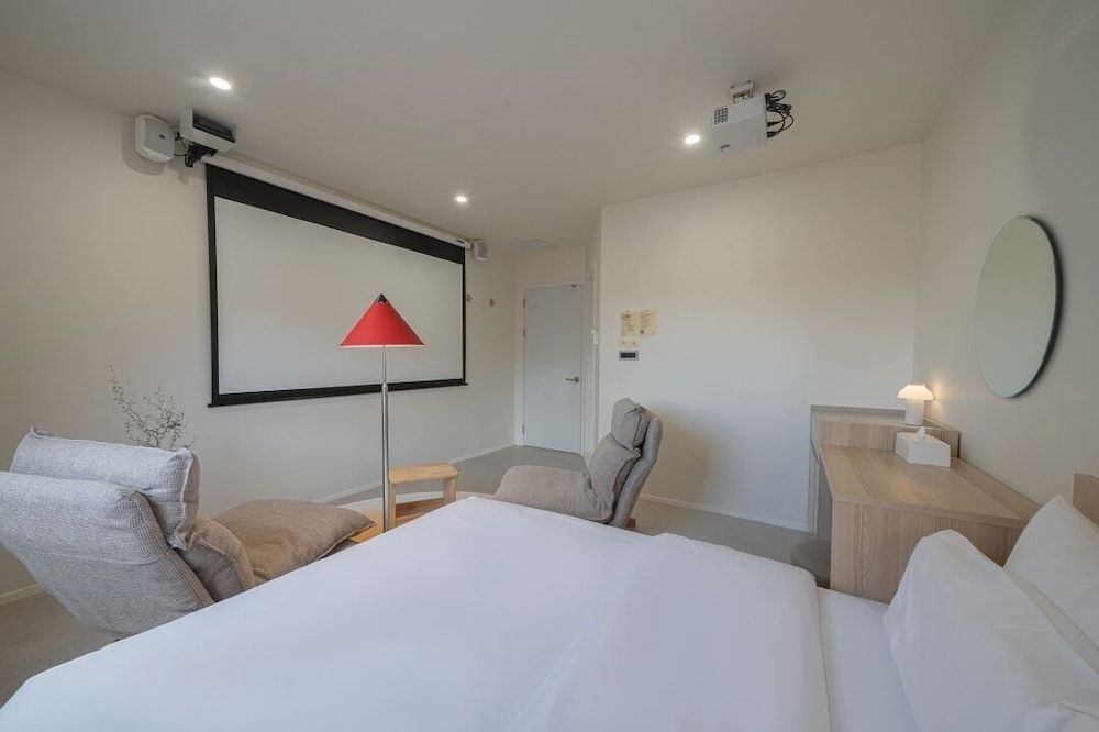 Aank Hotel Cheonan Station Ⅱ Movie 14