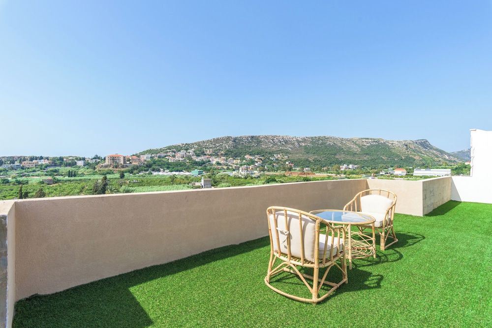 Glow Studios & Apartments in Batroun Glow 42 14