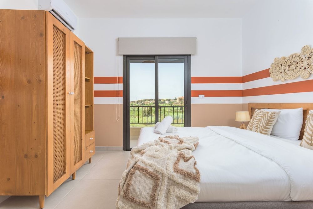 Glow Studios & Apartments in Batroun Glow 31 12