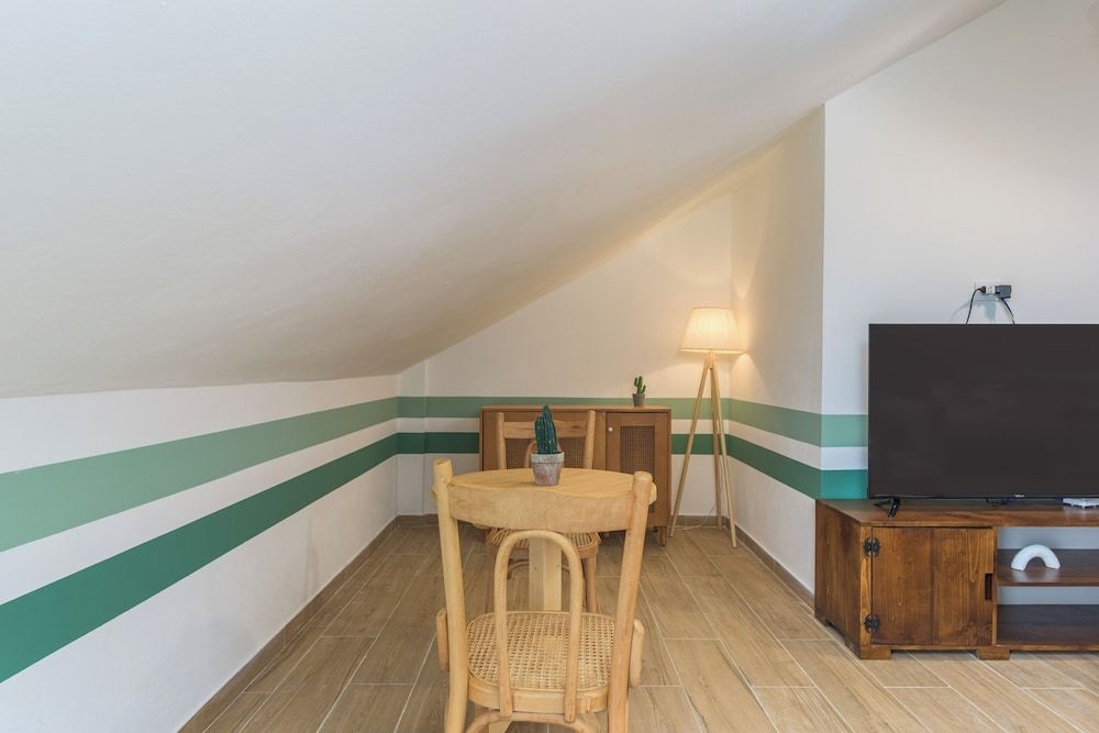 Glow Studios & Apartments in Batroun Glow 42 5