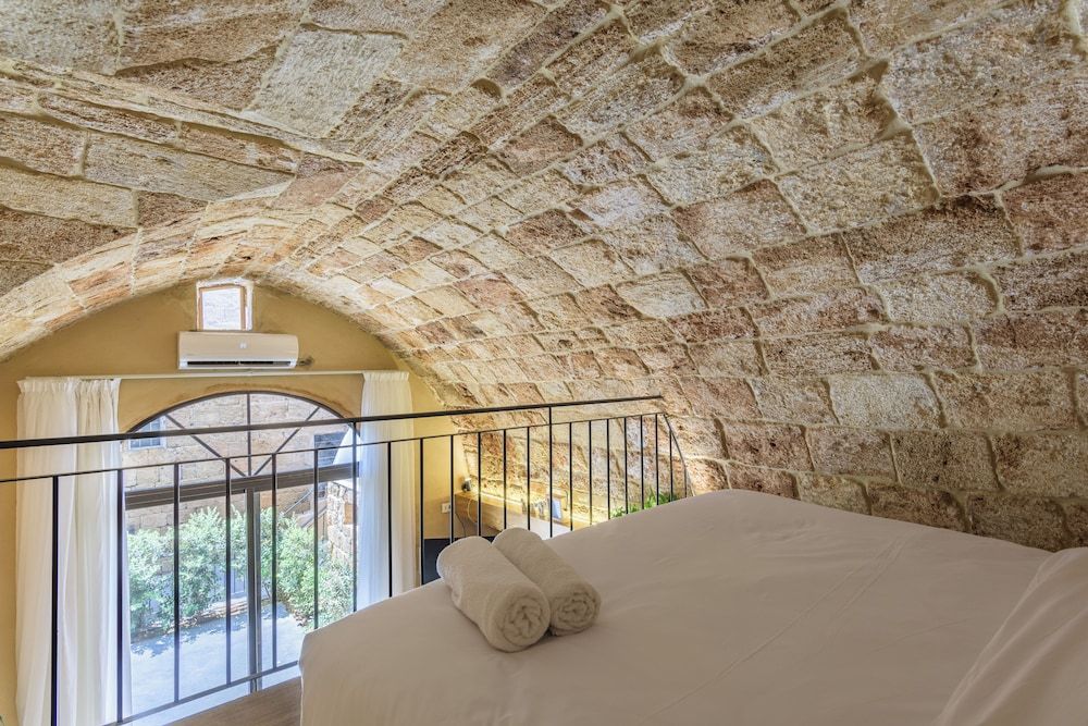 Casa Batroun Lofts Charm 5