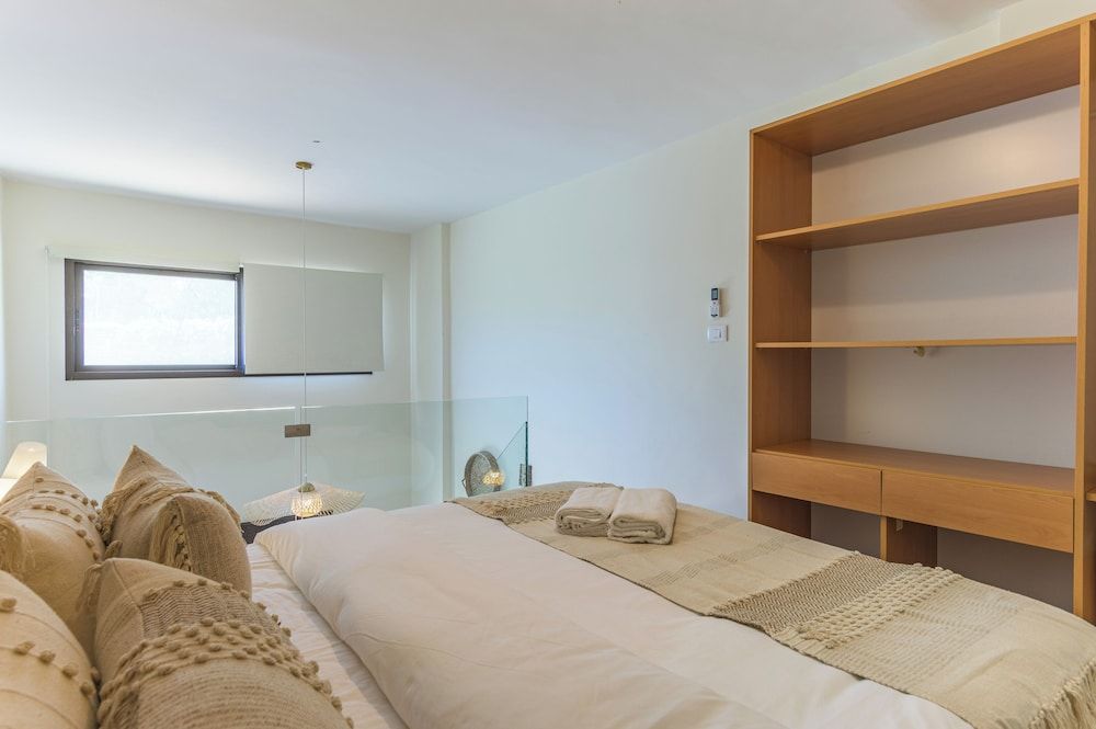 Sea Lofts-Kfar Abida Oceanfront Retreats Sea Loft 3 4