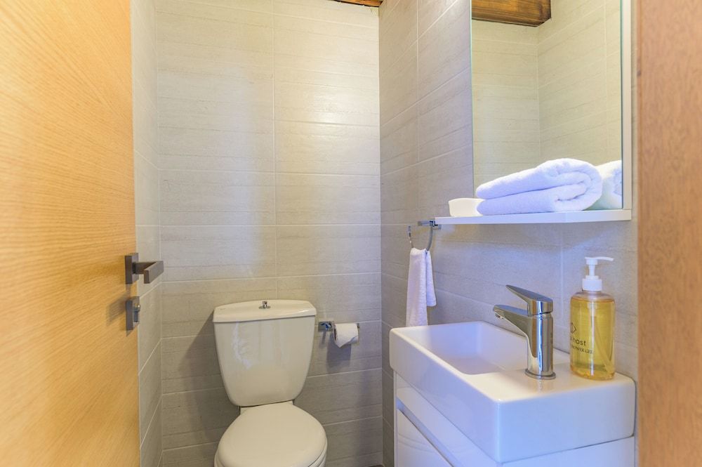 Sea Lofts-Kfar Abida Oceanfront Retreats Sea Loft 2 19