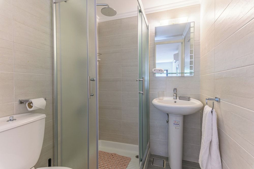 Sea Lofts-Kfar Abida Oceanfront Retreats Sea Loft 3 19