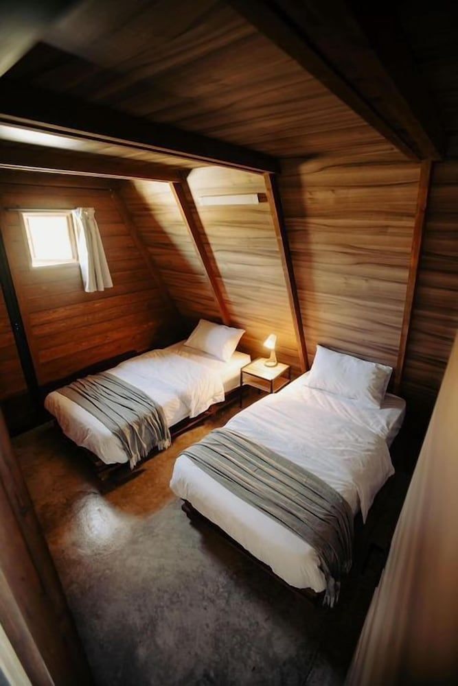 Panorama Lodges Bungalow, Sea View 3