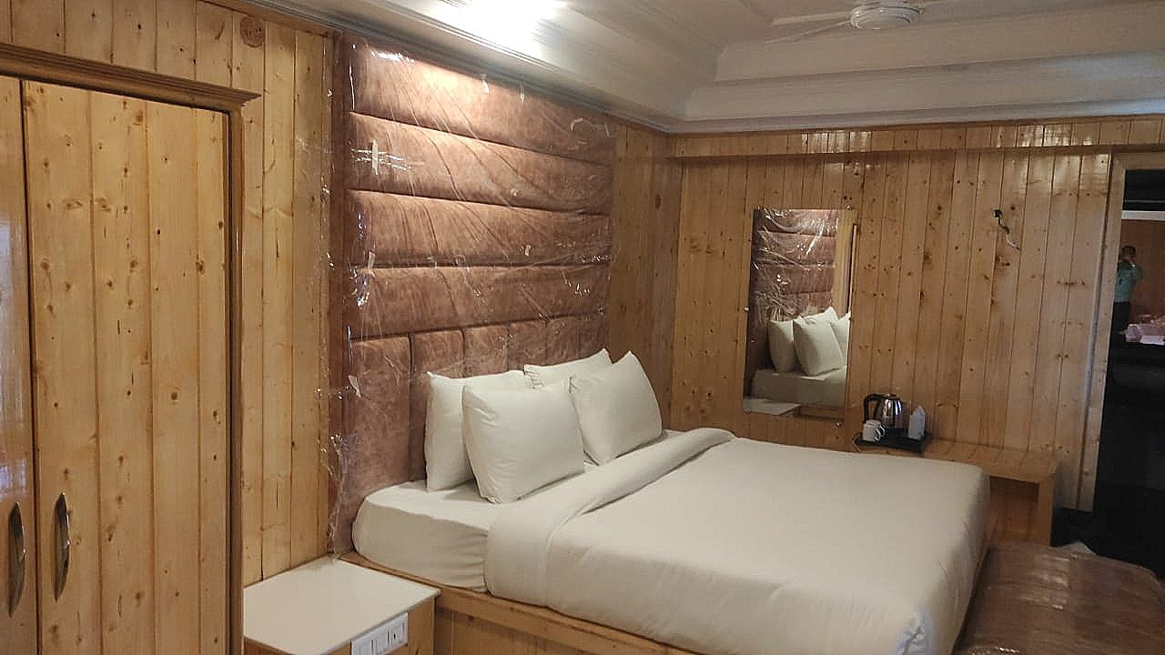 Super Deluxe Room