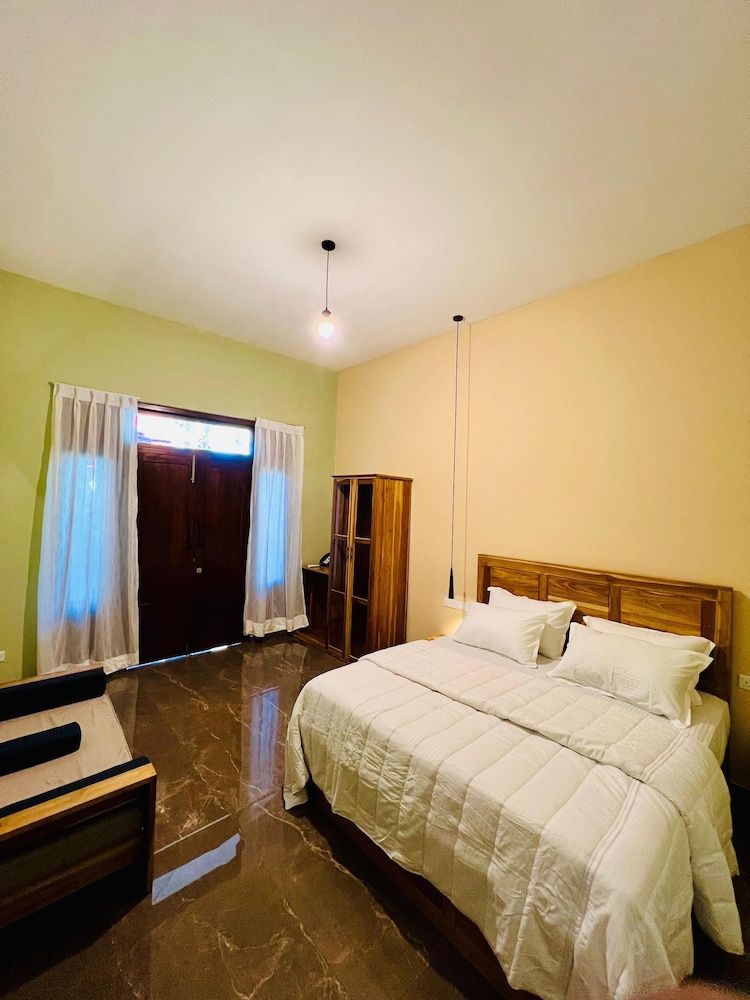 Sound Sleep Resort Deluxe Double Room, Garden View 3