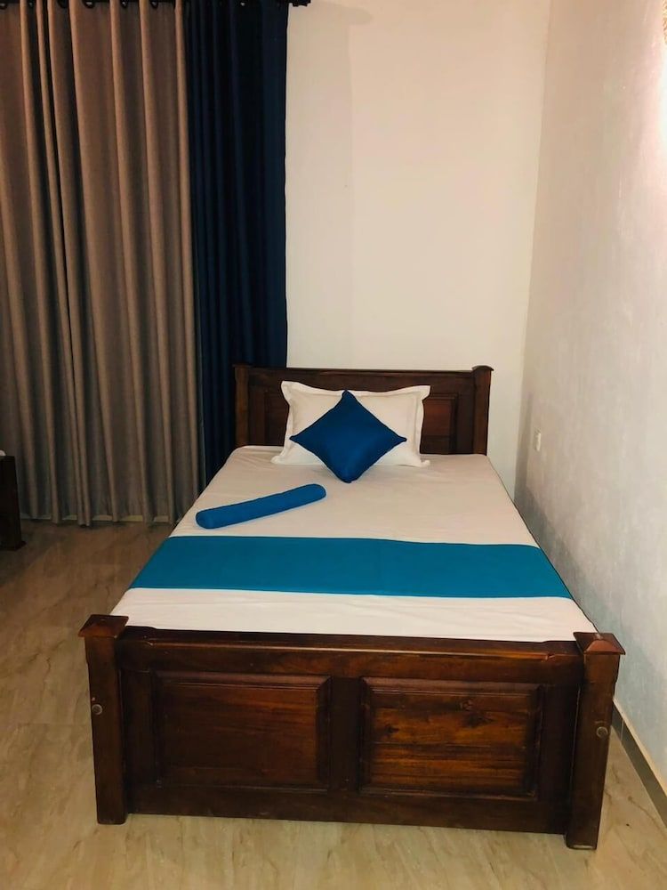 Luxury Triple Room, 1 Bedroom, Garden View