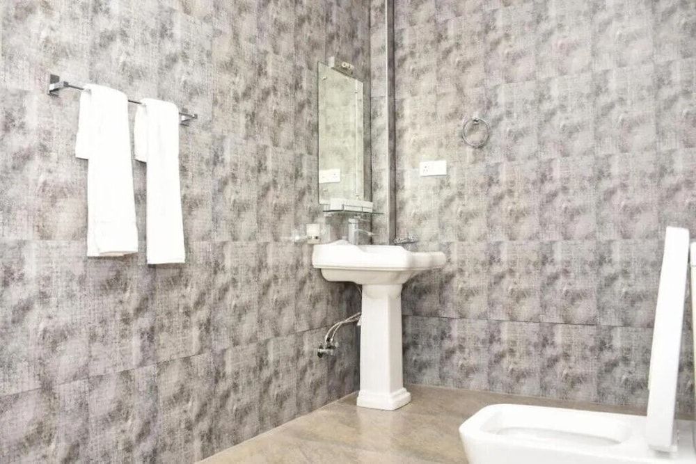 Deluxe Triple Room, Garden View