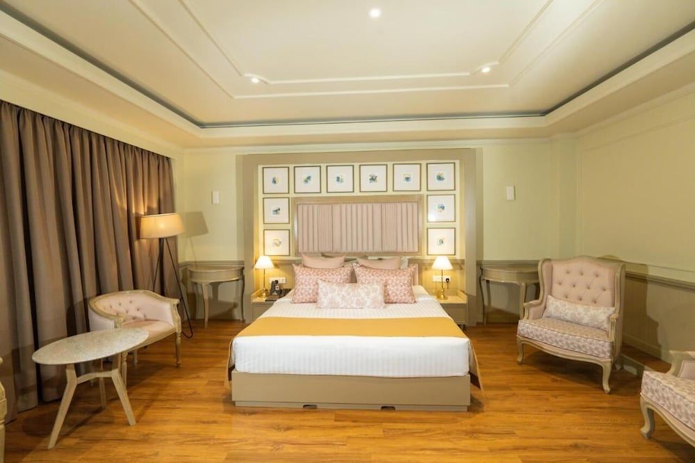 Deluxe Double Room, Lake View