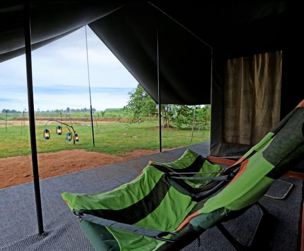 Master Campers Lanka Deluxe Tent, River View 2
