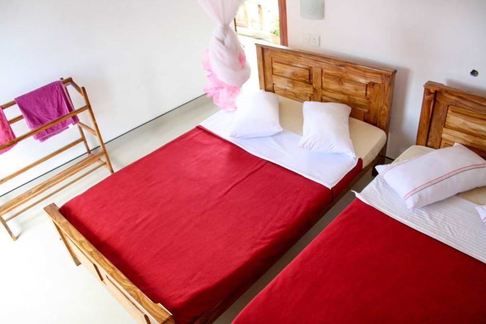Deluxe Quadruple Room, 2 Queen Beds, Private Bathroom