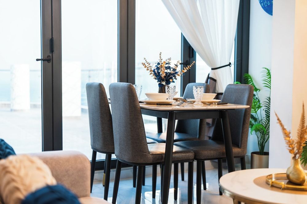 Aina Residency Beachfront Hotel Superior Apartment, Ocean View 6