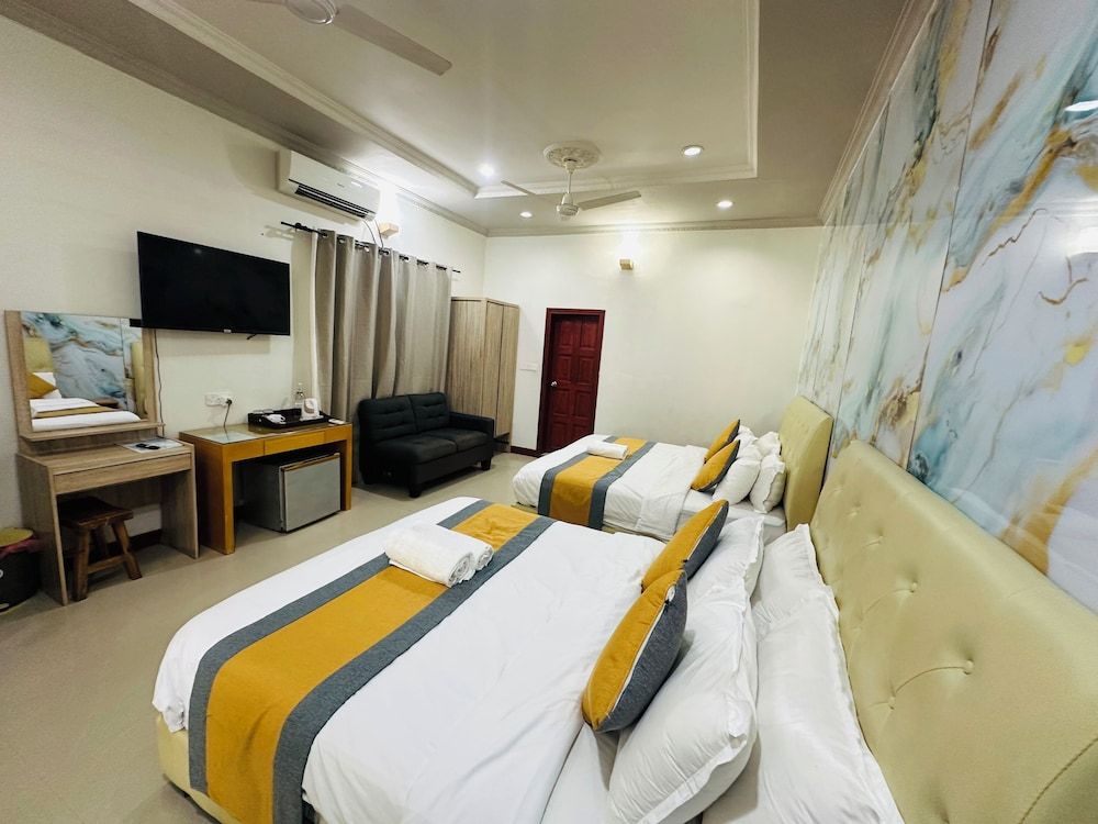 LA CASA VILLA Deluxe Double Room, Garden View 6