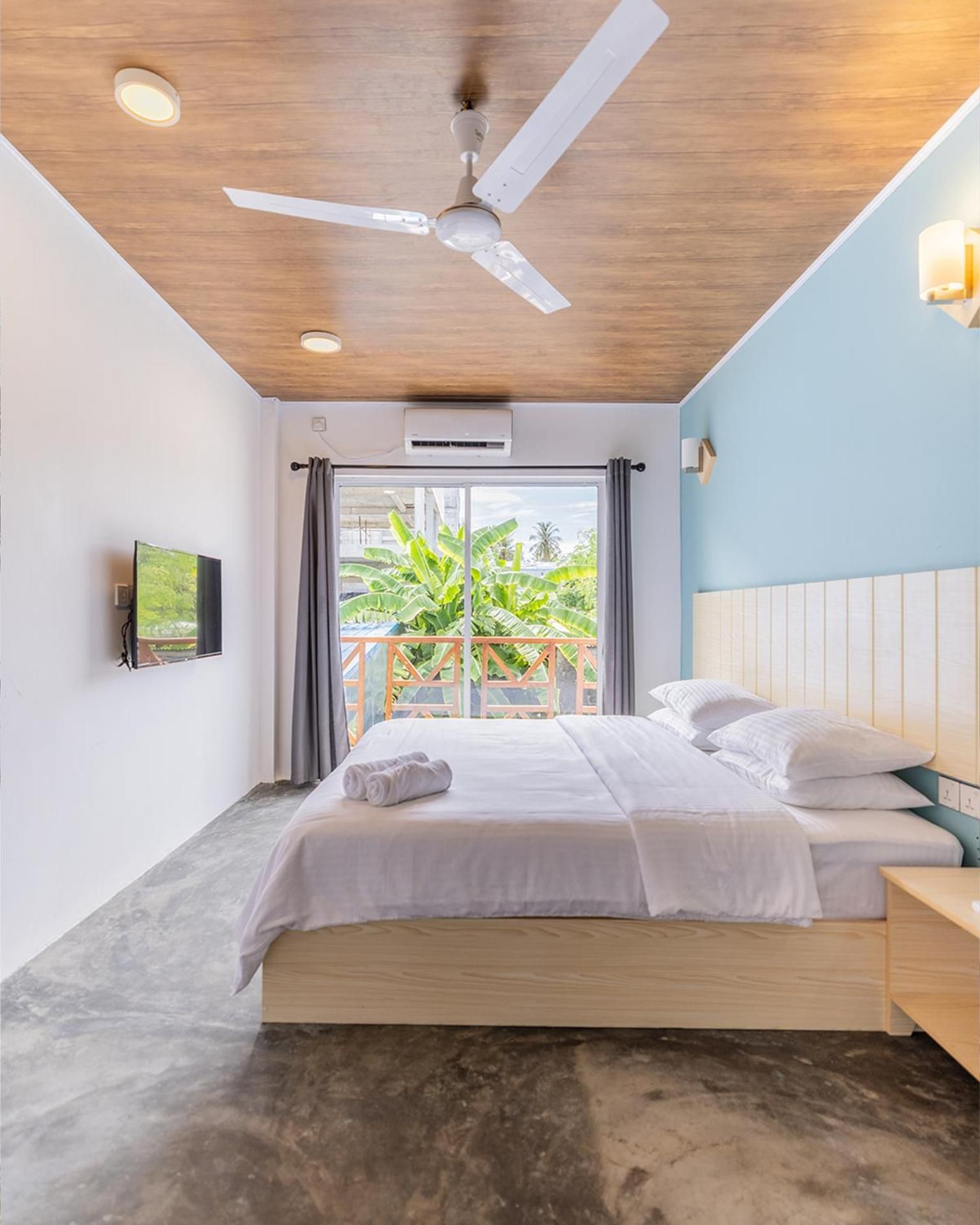 Bibee Surf Deluxe Double or Twin 2