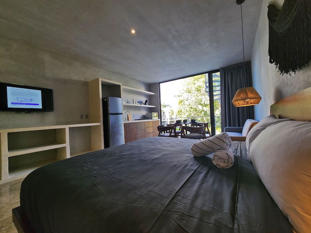 Deluxe Penthouse, 2 Bedrooms, Private Pool