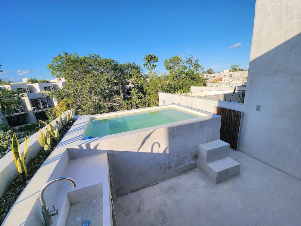 Deluxe Penthouse, 2 Bedrooms, Private Pool