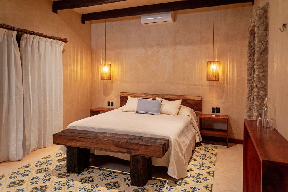 Mero Mero Hotel Romantic Room, 1 King Bed 4