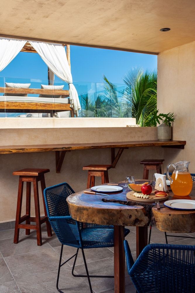 Mero Mero Hotel Romantic Room, City View 24