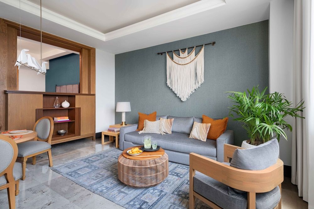 One-Bedroom Suite Twin