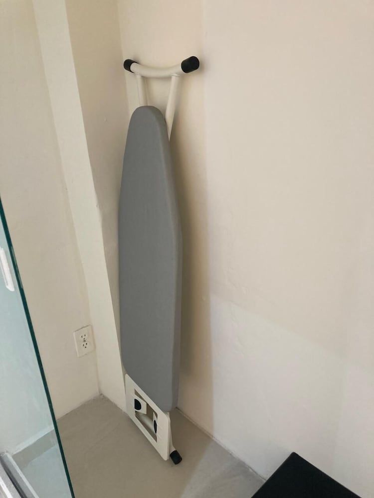 Hotel Mandarin Standard Double Room 4