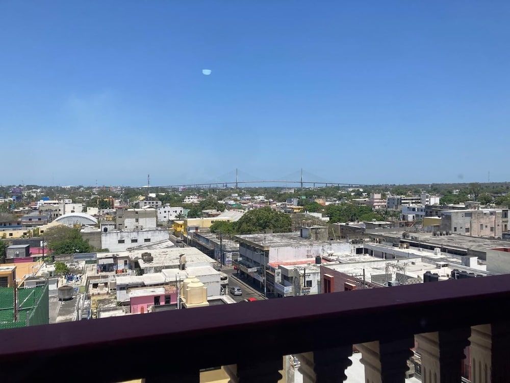 Hotel Mandarin Standard Single Room, City View 3