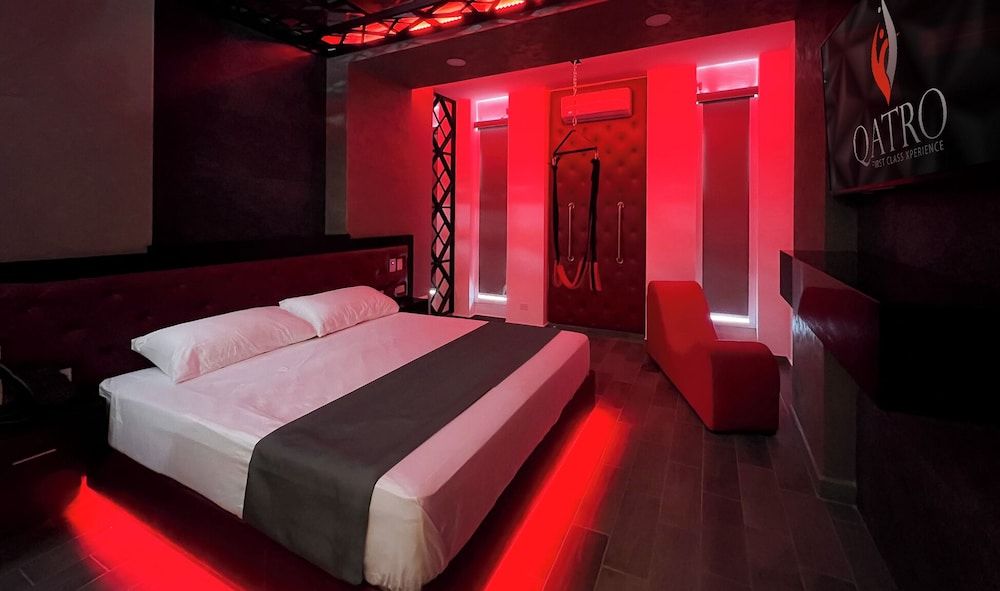 Motel Boutique Qatro Grand Room 2