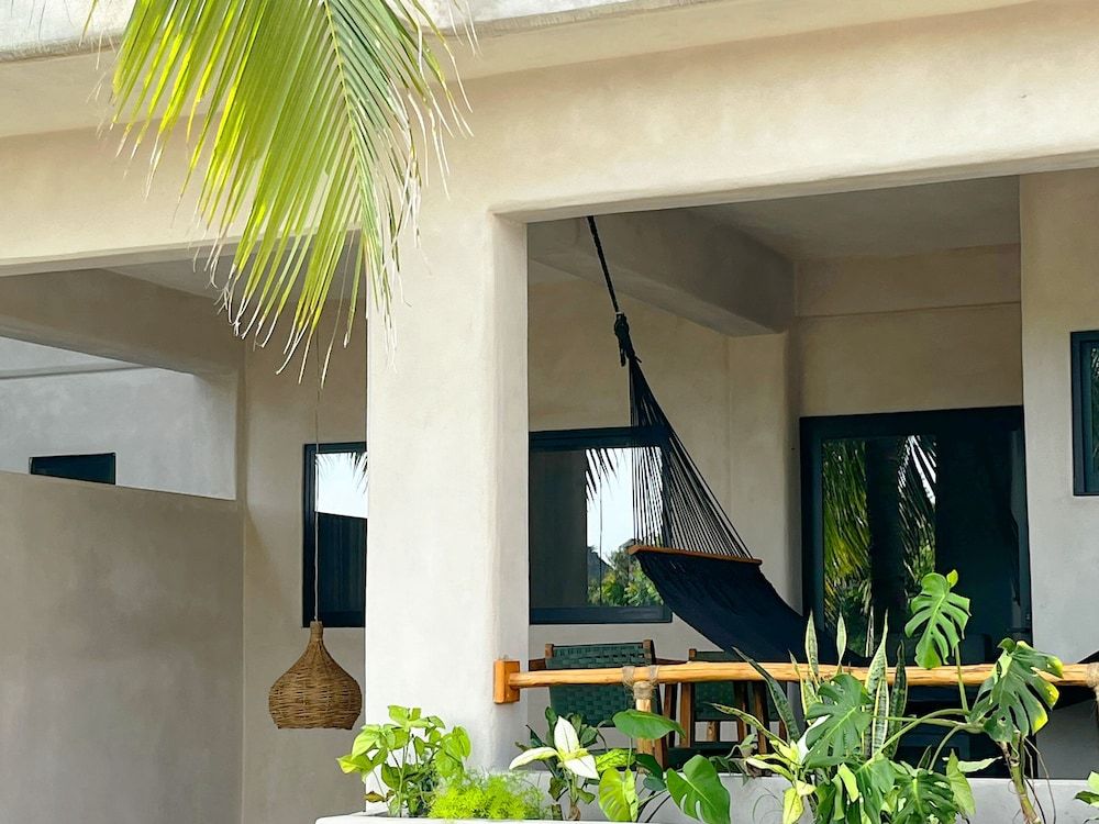 Casa Leah Puerto Escondido Signature Loft, 1 King Bed, Air conditioning, Ocean View 4