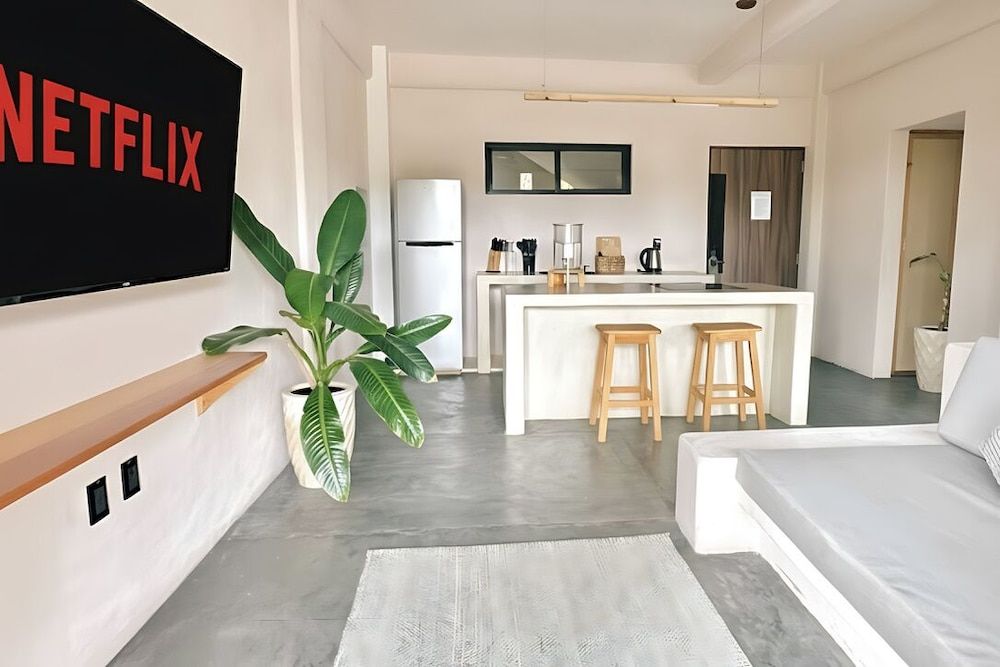 Casa Leah Puerto Escondido Premium Loft, 1 Queen Bed, Air conditioning, Partial Ocean View 13